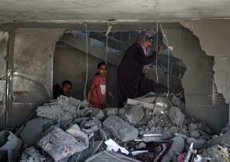 Gaza raid Israele a Rafah 16 morti tra cui 9 bambini