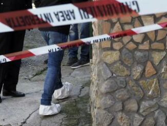 Litiga con il fratello poi lo uccide e lo decapita orrore a Benevento