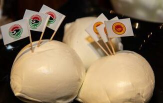 Mozzarella di bufala campana Dop contro fake e italian sounding arriva guardia virtuale che usa lIa