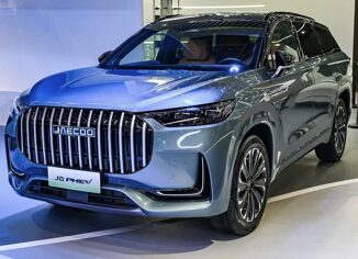 OMODA JAECOO presenta JAECOO J7 PHEV E J8 PHEV