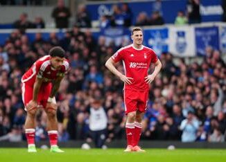 Premier League Nottingham accusa Un tifoso al Var negati 2 rigori