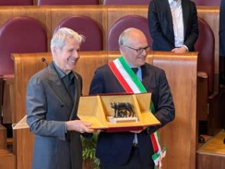 Roma consegna a Baglioni la Lupa Capitolina La dedico ai miei genitori