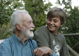 Simone Viola Vi racconto mio nonno Scalfari attraverso i ricordi inediti di 100 amici