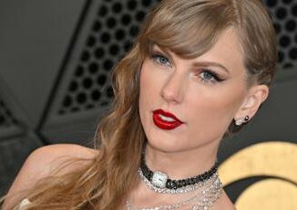 Taylor Swift sorprende i fan con un doppio album