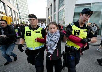 Eurovision proteste contro Israele Greta Thunberg arrestata