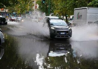 Maltempo a Milano e allerta arancione previsioni