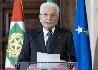 Mattarella premia Alfieri Repubblica fraternita contro individualismo