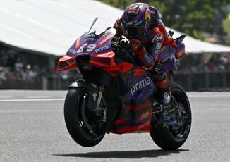 MotoGp Francia Martin domina la Sprint ritiro per Bagnaia