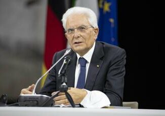 Omofobia Mattarella Inaccettabili aggressioni e discorsi dodio