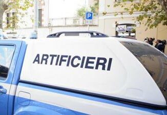 Roma allarme bomba alla Sapienza arrivano gli artificieri