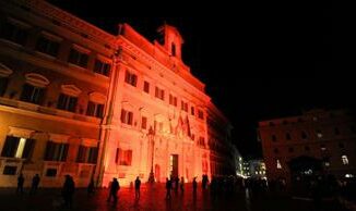 Salute Giornata sclerosi multipla stasera lItalia si illumina di rosso