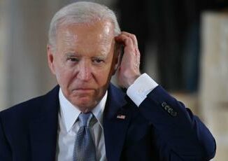 Biden spaccatura tra famiglia e staff. Trump sarcastico Ignori i critici e vada avanti