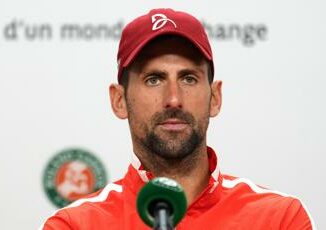 Djokovic Intervento andato bene faro di tutto per tornare al piu presto in campo