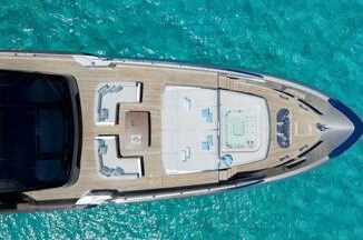 Ferretti Group punta ancora su Jacuzzi® per tre sontuosi superyacht