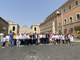 Mostra a cielo aperto in via della Conciliazione per linfiorata delle Pro Loco