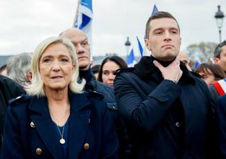 Francia mea culpa Bardella rischio tensioni con Le Pen