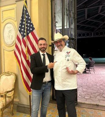 La carne della 1° Steakhouse specializzata in Black Angus in Italia conquista anche lAmbasciata USA