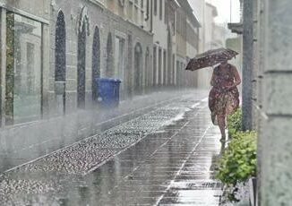 Meteo settimana con due perturbazioni in arrivo clima autunnale e neve sulle Alpi