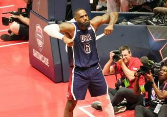 Parigi 2024 LeBron James portabandiera per gli Usa