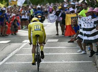 Pogacar vince il Tour de France trionfa anche nella crono finale