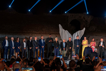 Premi Anfiteatro Romano di Avella sold out per la consegna di Artis Suavitas 2024