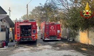 Roma brucia maxi incendi a Ponte Mammolo e Cesano aria irrespirabile in molte zone