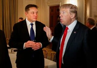 Sparatoria Trump teorie del complotto su X e endorsement di Musk