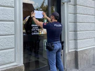 chiusura di un locale a Torino