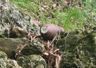 Torino ragazzi ritrovano ordigno bellico in bosco a Novalesa