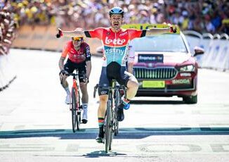 Tour de France 18esima tappa a Campenaerts. Pogacar sempre maglia gialla