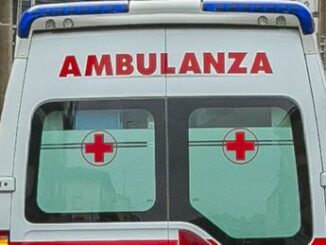 Auto si ribalta su provinciale a Fondi morta 24enne in osservazione il figlio di 6 mesi