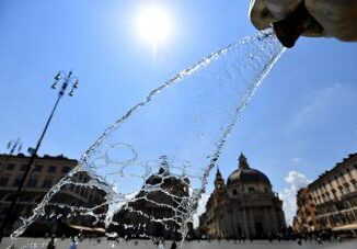 Caldo estremo bollino rosso fino a Ferragosto record domani con massima allerta in 22 citta