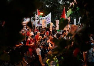 Gaza leader proteste Chicago E il nostro Vietnam democratici complici di Israele