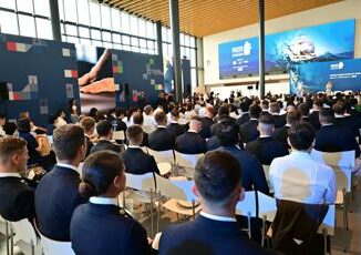 Giappone tour globale di nave Amerigo Vespucci al Villaggio Italia di Tokyo la conferenza La dimensione subacquea come accrescere la consapevolezza e il suo uso sostenibile