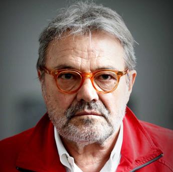 Oliviero Toscani malato cose lamiloidosi sintomi rischi