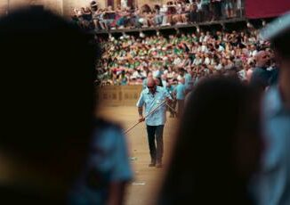 Palio di Siena oggi si corre dopo il rinvio per maltempo orario programma