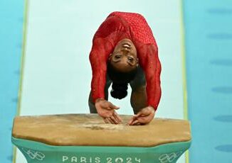 Parigi 2024 Biles fa tris oro anche al volteggio