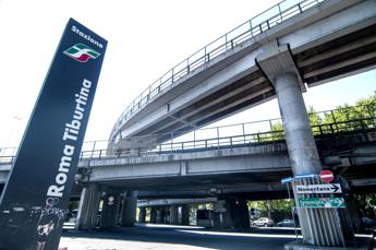 Roma 23enne accoltellato al petto alla stazione Tiburtina