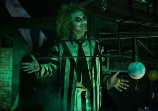 Venezia 81 apre con Beetlejuice Beetlejuice tutte le curiosita sul sequel del cult di Tim Burton