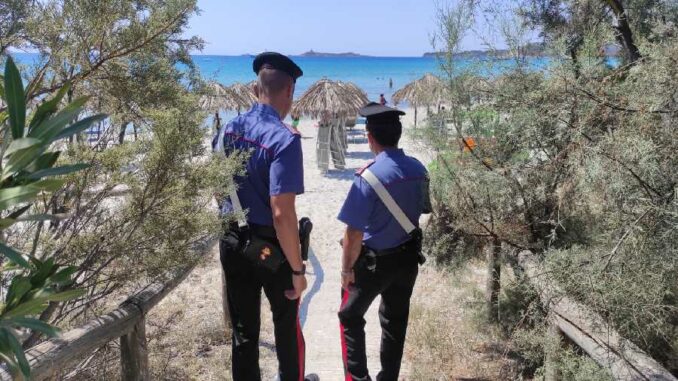 Carabinieri spiaggia villaputzu