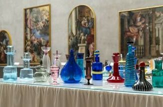 Alle Gallerie dellAccademia in mostra 200 vetri di Murano