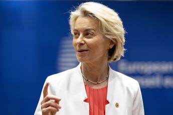 Commissione Ue slitta presentazione von der Leyen II a Strasburgo