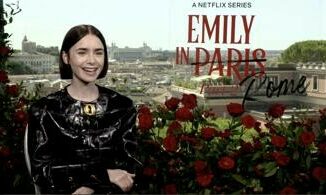 Emily in Paris sbarca a Roma. Lily Collins Girare qui mi ha fatto sentire a casa