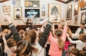 Hard Rock Cafe Roma celebra i nonni