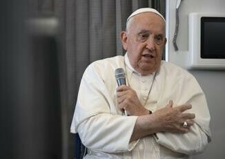 Il Papa Aborto e omicidio i medici che si prestano sicari