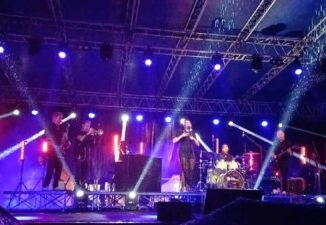 Nina Zilli in concerto a Uta