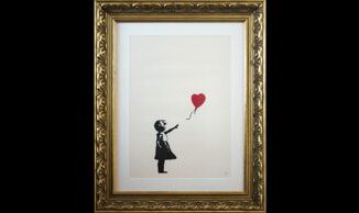 Rubano stampa Ragazza con Palloncino di Banksy incriminate 2 persone