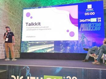 Startup a Digithon con Talkkit le lingue si imparano con lIa