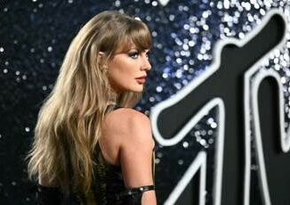 Taylor Swift artista piu premiata nella storia degli Mtv Awards