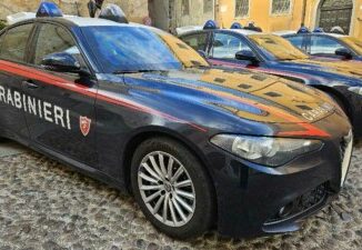 auto dei carabinieri